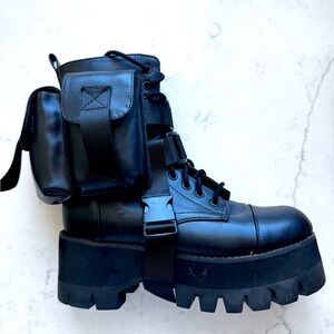 Poster Girl black platform boots, size 7, laces with zipper, detachable pouches